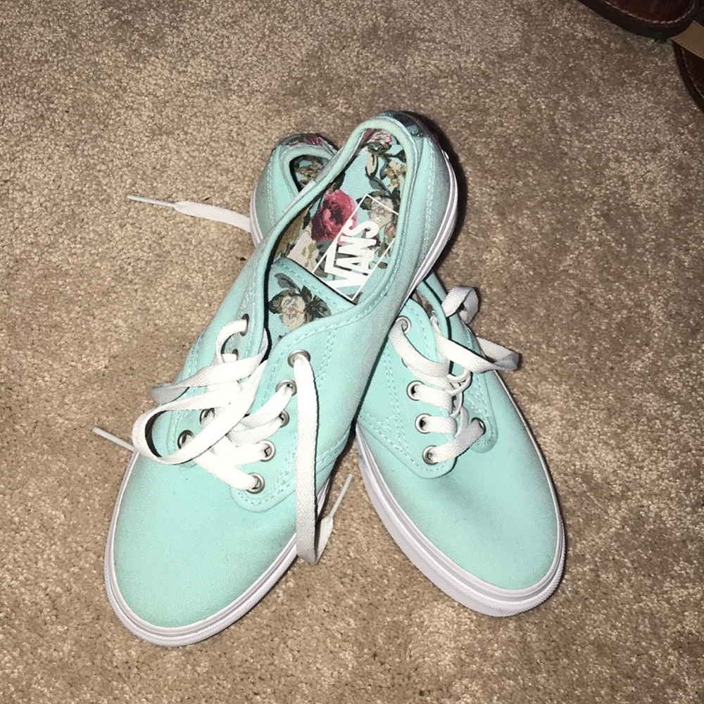 Vann sneakers